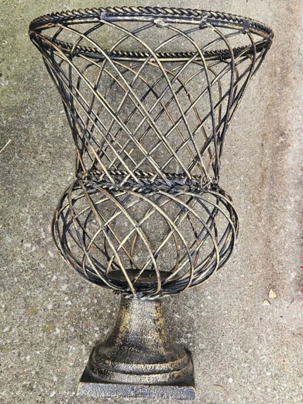 Southern Living at Home French Iron Garden Urn Floor Vintage Planter 14"